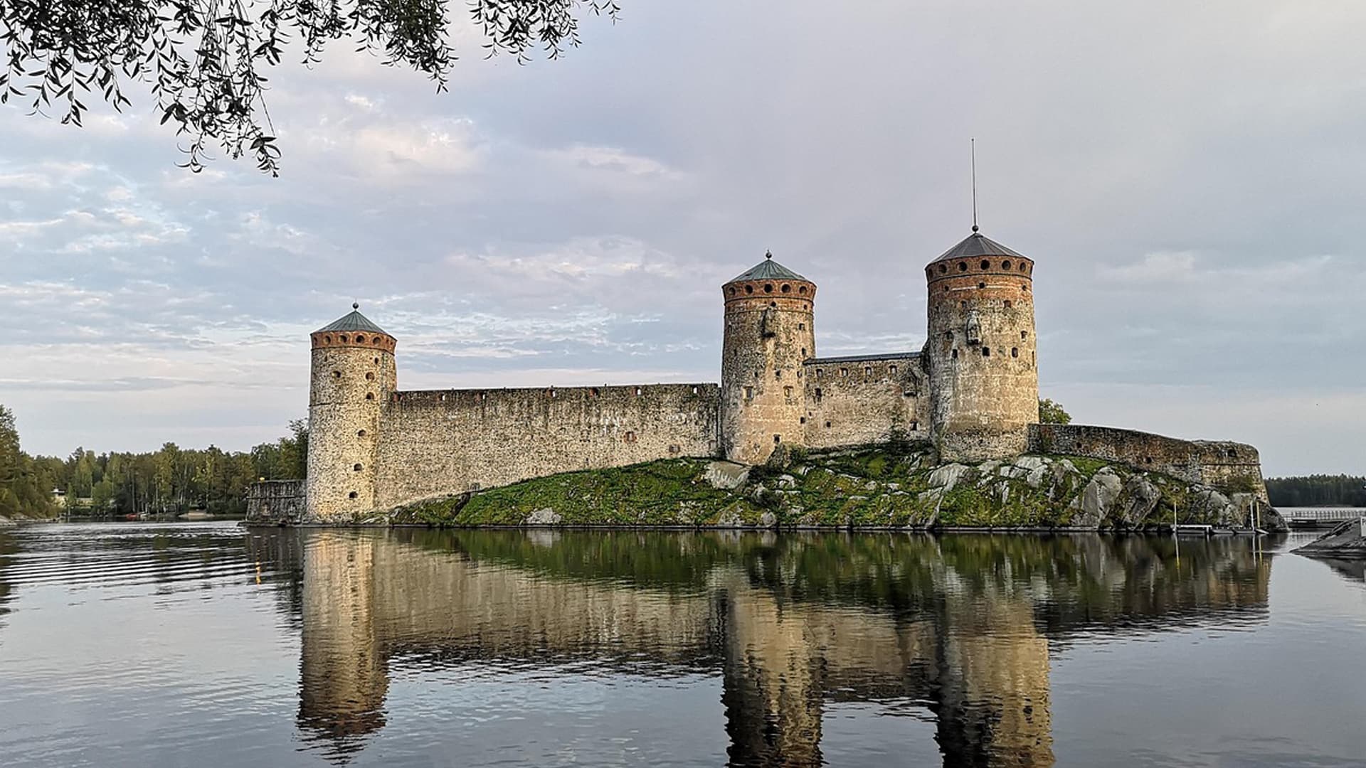SAVONLINNA OPERA FESTİVALİ