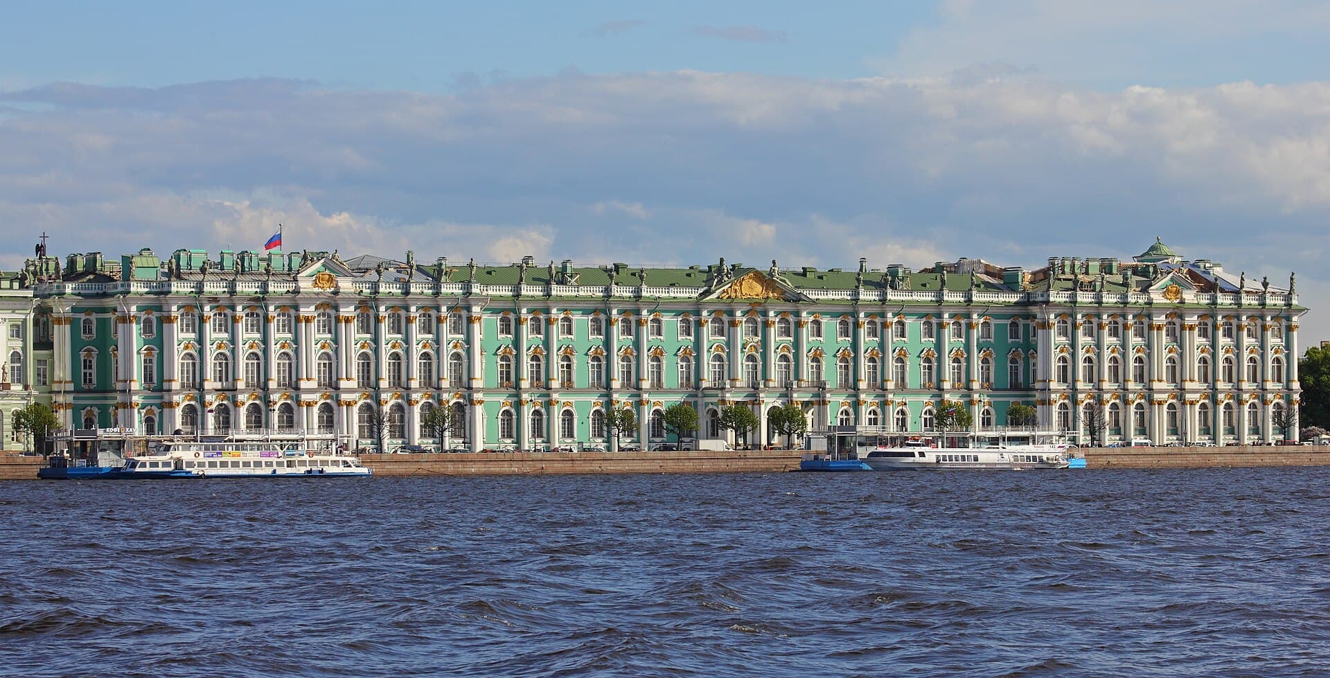 YENİ YILDA ST. PETERSBURG